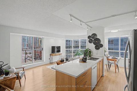 Photo 2 at 616 - 1000 King Street W, Niagara, Toronto