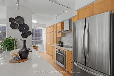 Photo 7 at 616 - 1000 King Street W, Niagara, Toronto