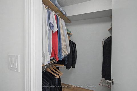 Photo 10 at 616 - 1000 King Street W, Niagara, Toronto