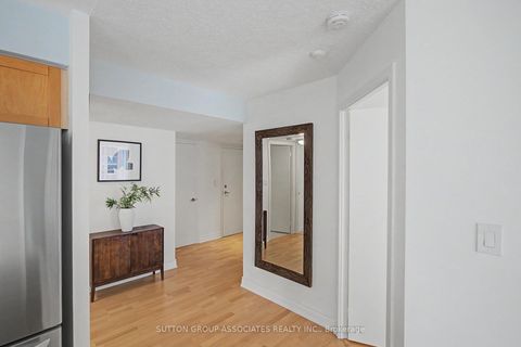 Photo 17 at 616 - 1000 King Street W, Niagara, Toronto