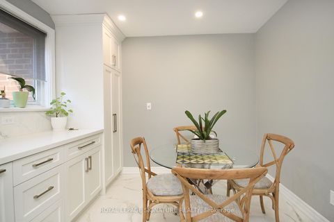 Photo 15 at 29 Shamokin Drive, Donalda, Toronto