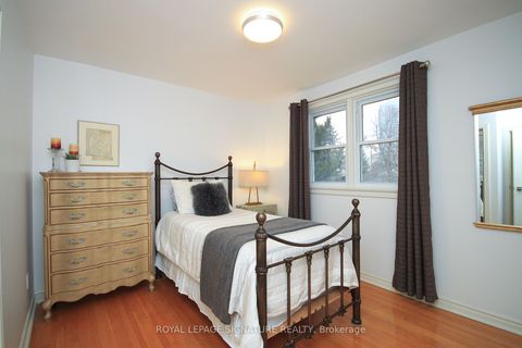 Photo 19 at 29 Shamokin Drive, Donalda, Toronto