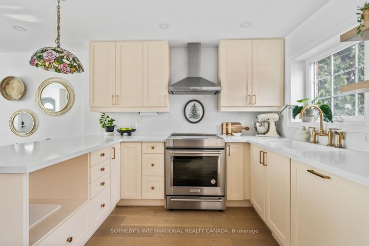 Photo 8 at 114 Glenvale Boulevard, Leaside, Toronto