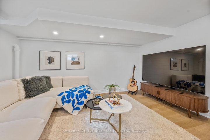 Photo 24 at 114 Glenvale Boulevard, Leaside, Toronto