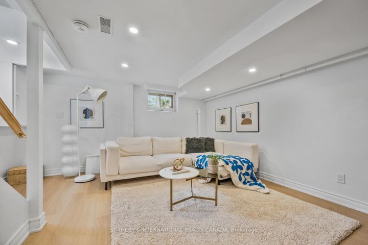 Photo 25 at 114 Glenvale Boulevard, Leaside, Toronto