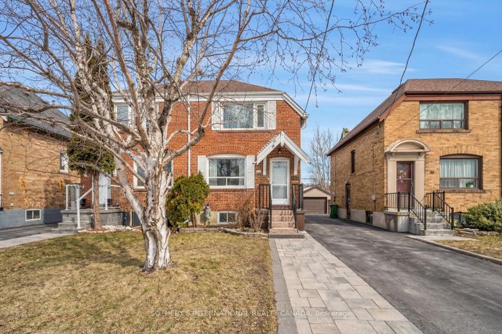 Photo 27 at 114 Glenvale Boulevard, Leaside, Toronto
