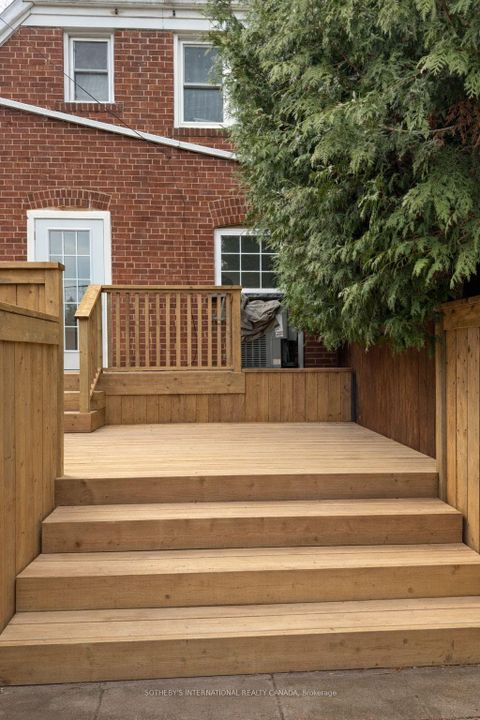 Photo 35 at 114 Glenvale Boulevard, Leaside, Toronto