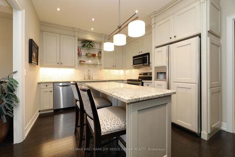 Photo 12 at 309 - 21 Burkebrook Place, York Mills, Toronto