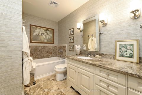 Photo 16 at 309 - 21 Burkebrook Place, York Mills, Toronto