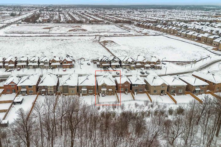 Photo 42 at 602 Queen Mary Drive, Northwest Brampton, Brampton