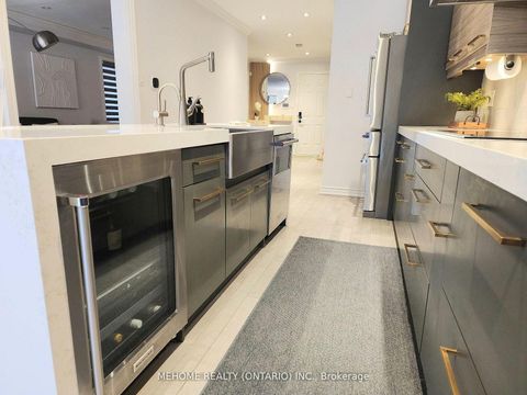 Photo 16 at 94 Manorheights Street, Rouge Woods, Richmond Hill