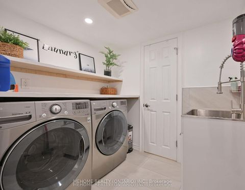 Photo 32 at 94 Manorheights Street, Rouge Woods, Richmond Hill