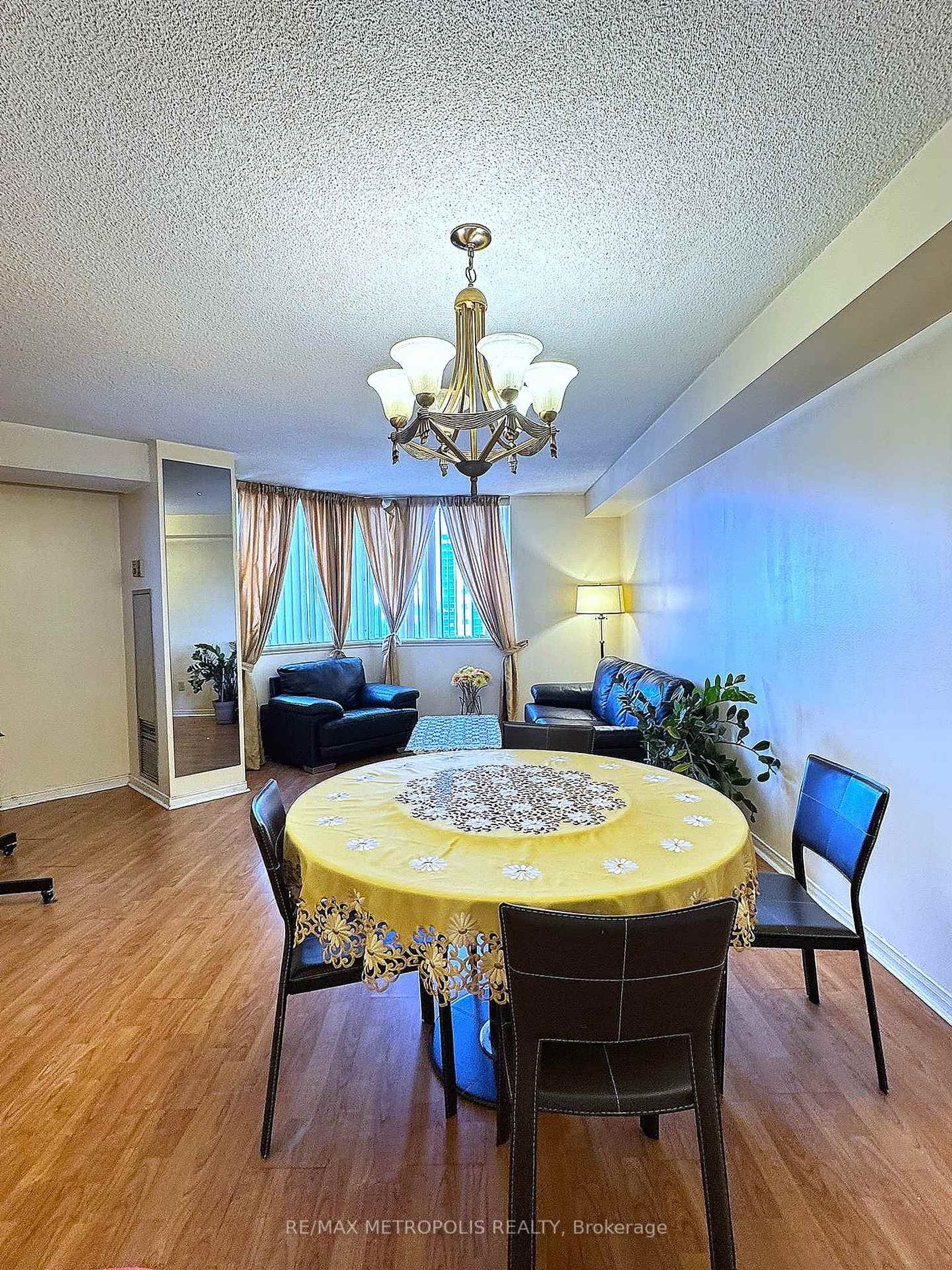 806 - 234 Albion Road, Old Rexdale, Toronto by Loree Meneguzzi Real Estate 806 - 234 Albion Road, Old Rexdale, Toronto