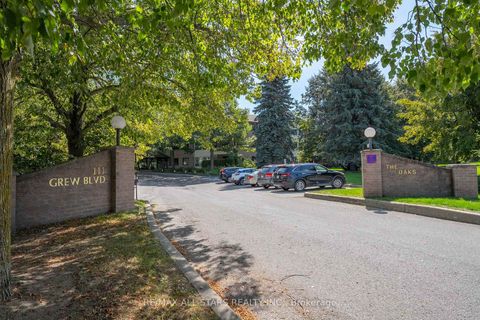 Photo 2 at 301 - 111 Grew Boulevard, Sutton & Jackson's Point, Georgina