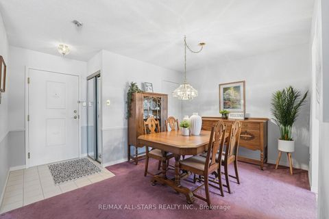 Photo 11 at 301 - 111 Grew Boulevard, Sutton & Jackson's Point, Georgina