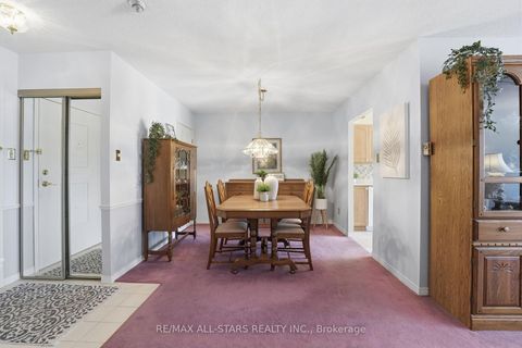 Photo 12 at 301 - 111 Grew Boulevard, Sutton & Jackson's Point, Georgina