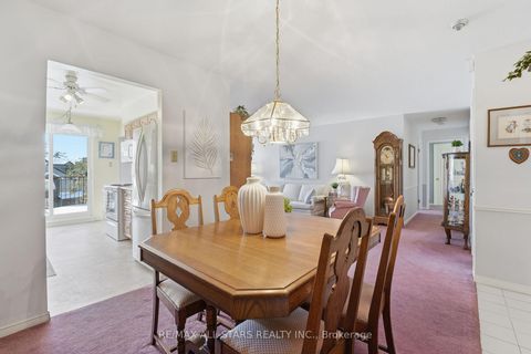 Photo 14 at 301 - 111 Grew Boulevard, Sutton & Jackson's Point, Georgina