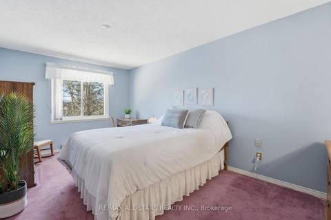 Photo 18 at 301 - 111 Grew Boulevard, Sutton & Jackson's Point, Georgina