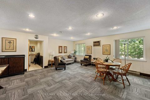 Photo 31 at 301 - 111 Grew Boulevard, Sutton & Jackson's Point, Georgina