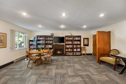 Photo 32 at 301 - 111 Grew Boulevard, Sutton & Jackson's Point, Georgina