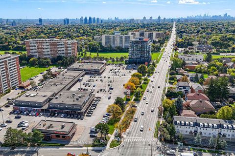 Photo 2 at 302 - 3237 Bayview Avenue, Steeles, Toronto