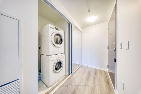 Photo 9 at 302 - 3237 Bayview Avenue, Steeles, Toronto