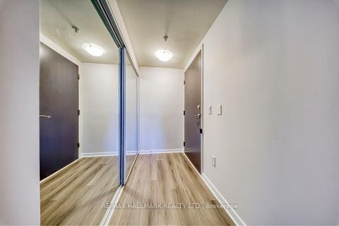 Photo 13 at 302 - 3237 Bayview Avenue, Steeles, Toronto