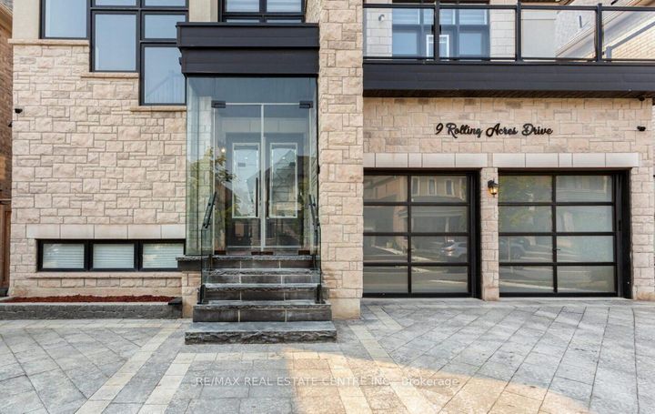 Photo 21 at 9 Rolling Acres Drive, Northwest Brampton, Brampton