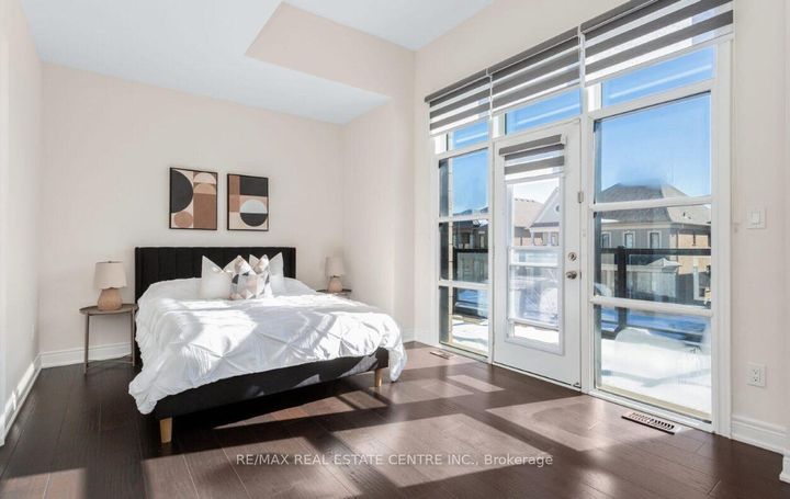 Photo 26 at 9 Rolling Acres Drive, Northwest Brampton, Brampton