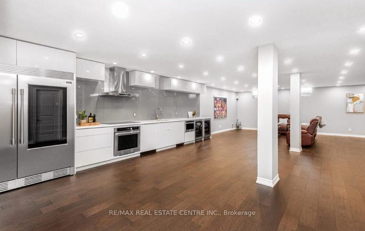 Photo 29 at 9 Rolling Acres Drive, Northwest Brampton, Brampton