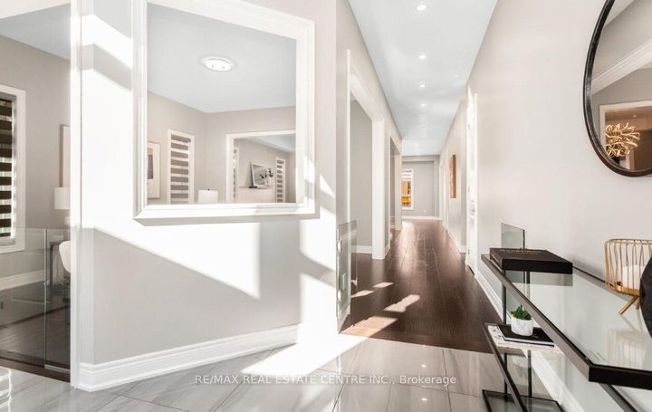 Photo 45 at 9 Rolling Acres Drive, Northwest Brampton, Brampton