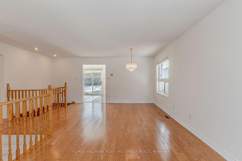 Photo 2 at 333 Cundles Road W, Northwest, Barrie