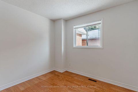 Photo 7 at 333 Cundles Road W, Northwest, Barrie