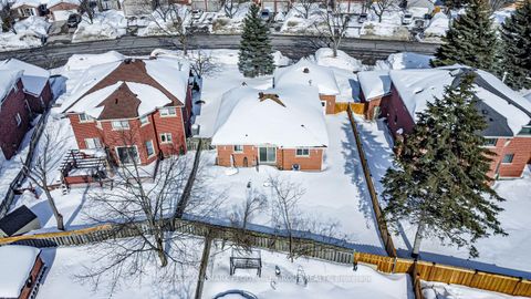 Photo 16 at 333 Cundles Road W, Northwest, Barrie