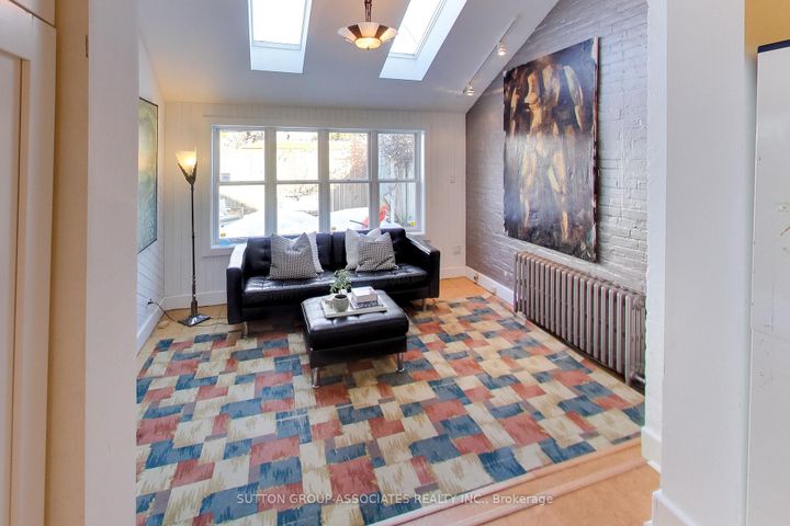 Photo 15 at 185 Major Street, University, Toronto