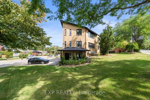 Photo 1 at 5 Brendwin Road, Smythe, Toronto