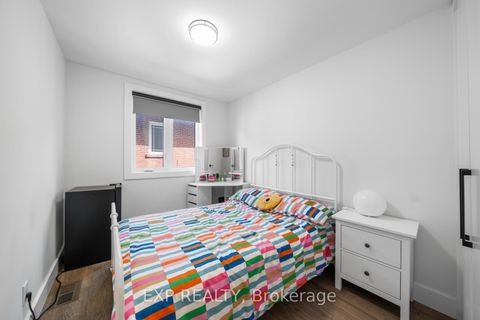 Photo 9 at 5 Brendwin Road, Smythe, Toronto