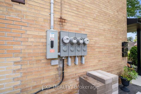 Photo 33 at 5 Brendwin Road, Smythe, Toronto