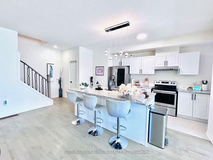 Photo 18 at 14 McGrath Avenue, Rural Richmond Hill, Richmond Hill