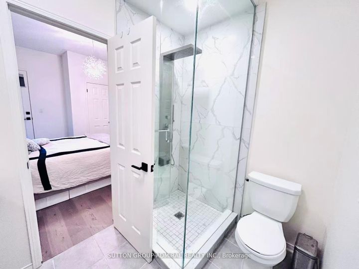 Photo 24 at 14 McGrath Avenue, Rural Richmond Hill, Richmond Hill