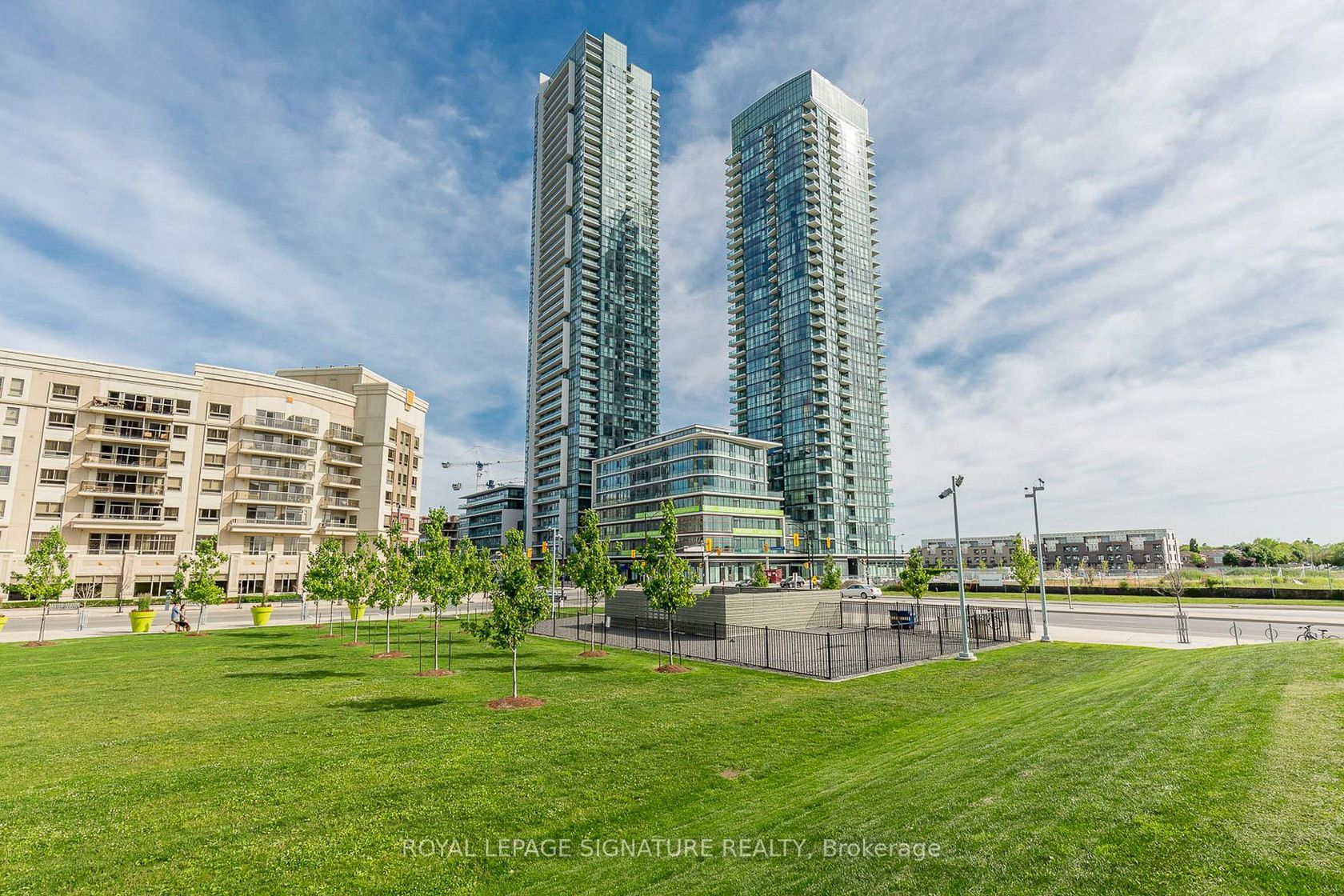 311 - 4070 Confederation Parkway, City Centre, Mississauga 