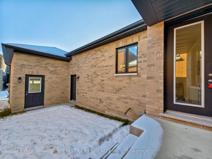 Photo 4 at 21 Albert Newell Drive, Cornell, Markham