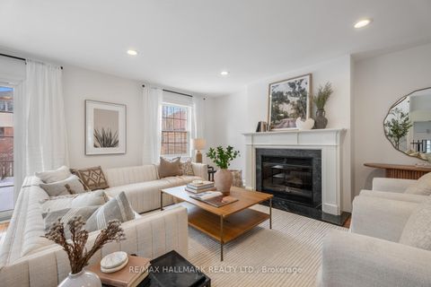 Photo 3 at 42 Hunt Club Drive, Cliffside, Toronto