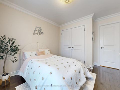 Photo 27 at 74 Foresta Drive, Vellore Village, Vaughan