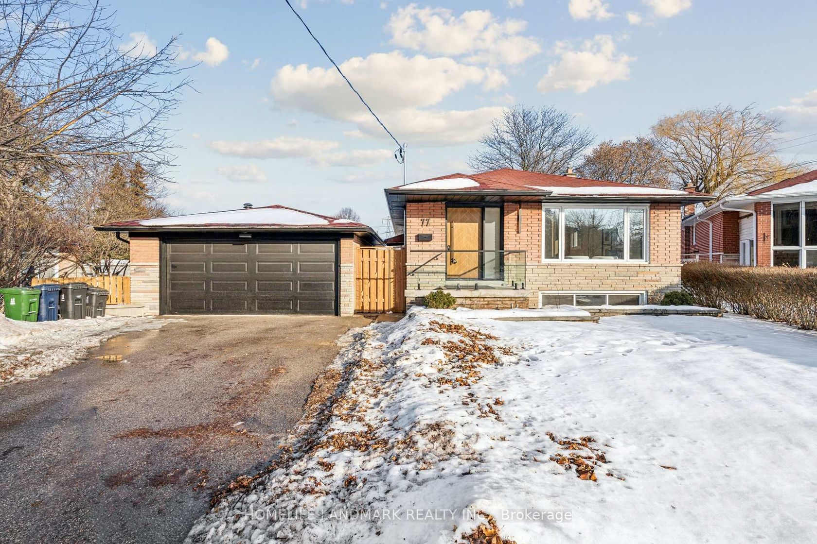77 Peace Drive, Woburn, Toronto 