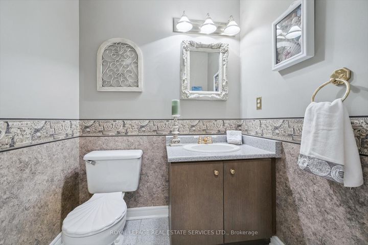 Photo 20 at 2020 Peak Place, RO River Oaks, Oakville