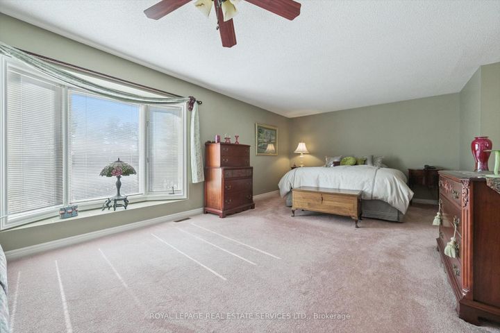 Photo 24 at 2020 Peak Place, RO River Oaks, Oakville