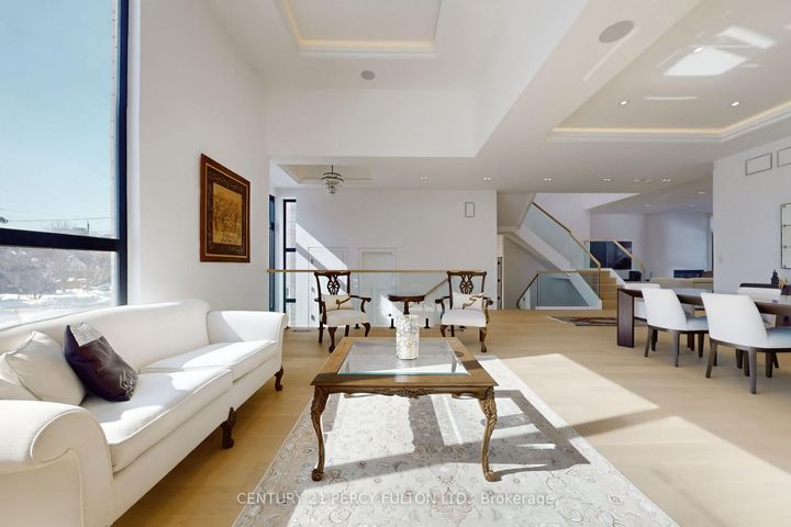 Photo 8 at 128 Anndale Drive, Willowdale East, Toronto