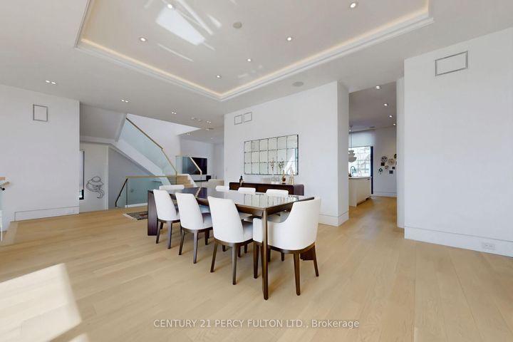 Photo 12 at 128 Anndale Drive, Willowdale East, Toronto