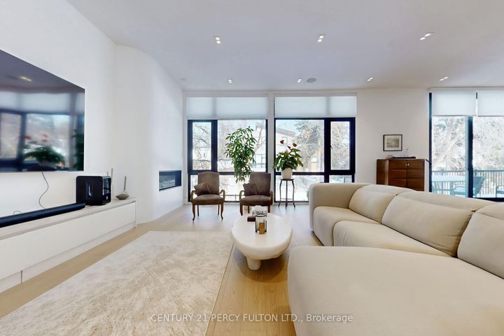 Photo 15 at 128 Anndale Drive, Willowdale East, Toronto